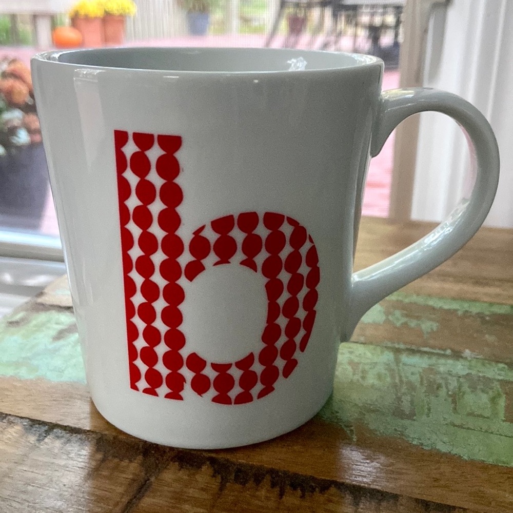 Crate & Barrel ‘B’ Alphabet Ceramic Tapered Mug
